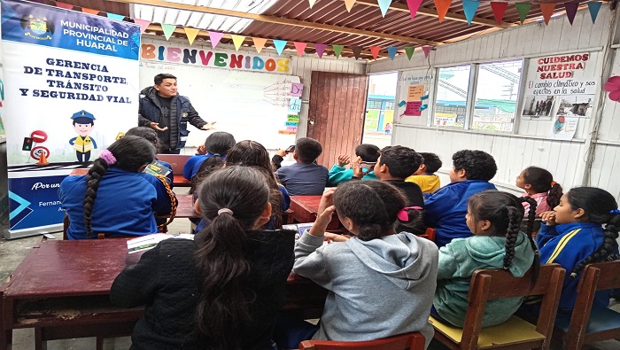 MPH realiza charla de educaciรณn vial en la I.E. Nยฐ 21401 "Adriรกn Cabezas" de Esquivel