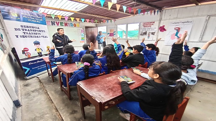 MPH realiza charla de educaciรณn vial en la I.E. Nยฐ 21401 "Adriรกn Cabezas" de Esquivel