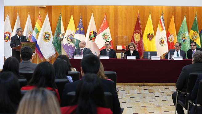 Tribunal Constitucional conmemoró 28 años de funcionamiento en una ceremonia protocolar con los trabajadores