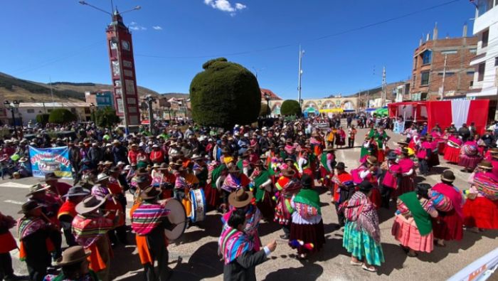 Héroes del Campo: Gobierno entrega más de 11 mil títulos de propiedad en Puno y reconoce a productores agrícolas, pecuarios y forestales
