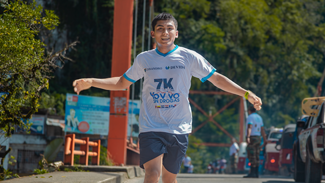 Huánuco: Niños, jóvenes y adultos se sumaron a la Carrera 7K “Yo Vivo sin Drogas” en Tingo María