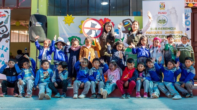 Continúa campaña de sensibilización en el cuidado de áreas verdes a niños del nivel inicial en la ciudad de Puno