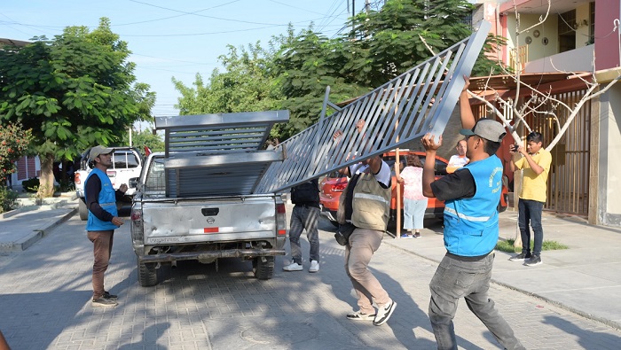Liberan espacios públicos