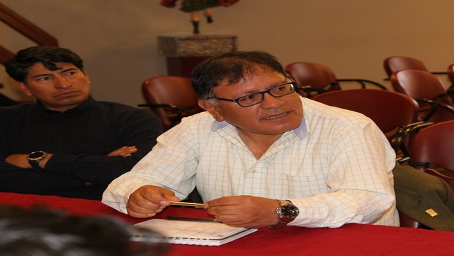 Se llevΓ³ a cabo una reuniΓ³n con la participaciΓ³n del Gerente Regional de Comercio Exterior, Turismo y ArtesanΓa del Gobierno Regional Cusco, el alcalde de Cusipata y Pitumarca.