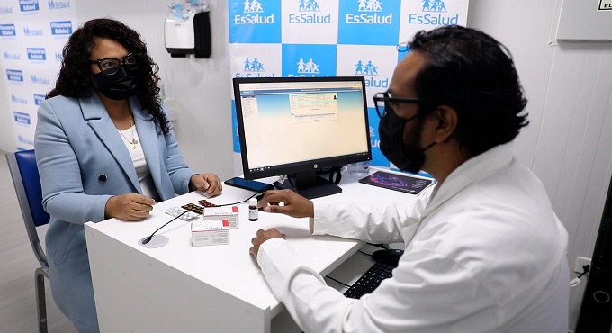 Hospital de Emergencias Grau de EsSalud alerta: 6 de cada 10 pacientes llegan a consultorios con males agravados por automedicación.