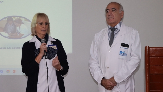 Capacitan a Voluntarias de ALINEN sobre Prevención de Cáncer