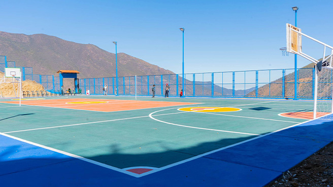 Se inauguró la losa multideportiva del caserío de Santa Cruz del distrito de Cochapeti.