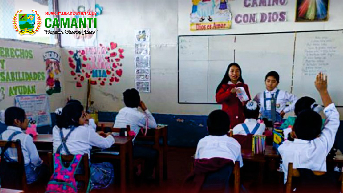 Jugando y Aprendiendo: La Iniciativa de Camanti para el Desarrollo Infantil