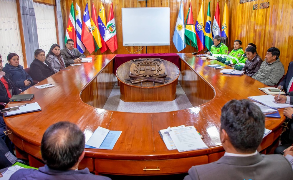 Para fortalecer el trabajo en seguridad a la ciudadanía, se realizó una reunión extraordinaria