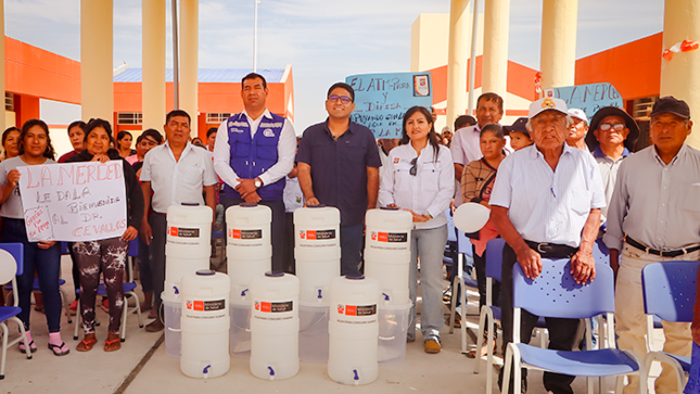 Ahora el consumo de agua de la población rural mejora, porque las propias familias realizarán el tratamiento intradomiciliario para obtener agua clorada y saludable, gracias a la intervención del Gobierno Regional a través de la Diresa Piura en alianza estratégica con la Municipalidad Provincial de Piura.