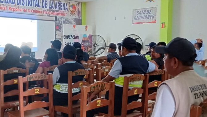 Capacitación a miembros de mesa técnica 
