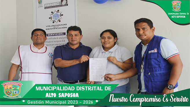Alcalde del distrito y el el Ing Julio Cesar Perez Saboya - Coordinador Regional - REniec