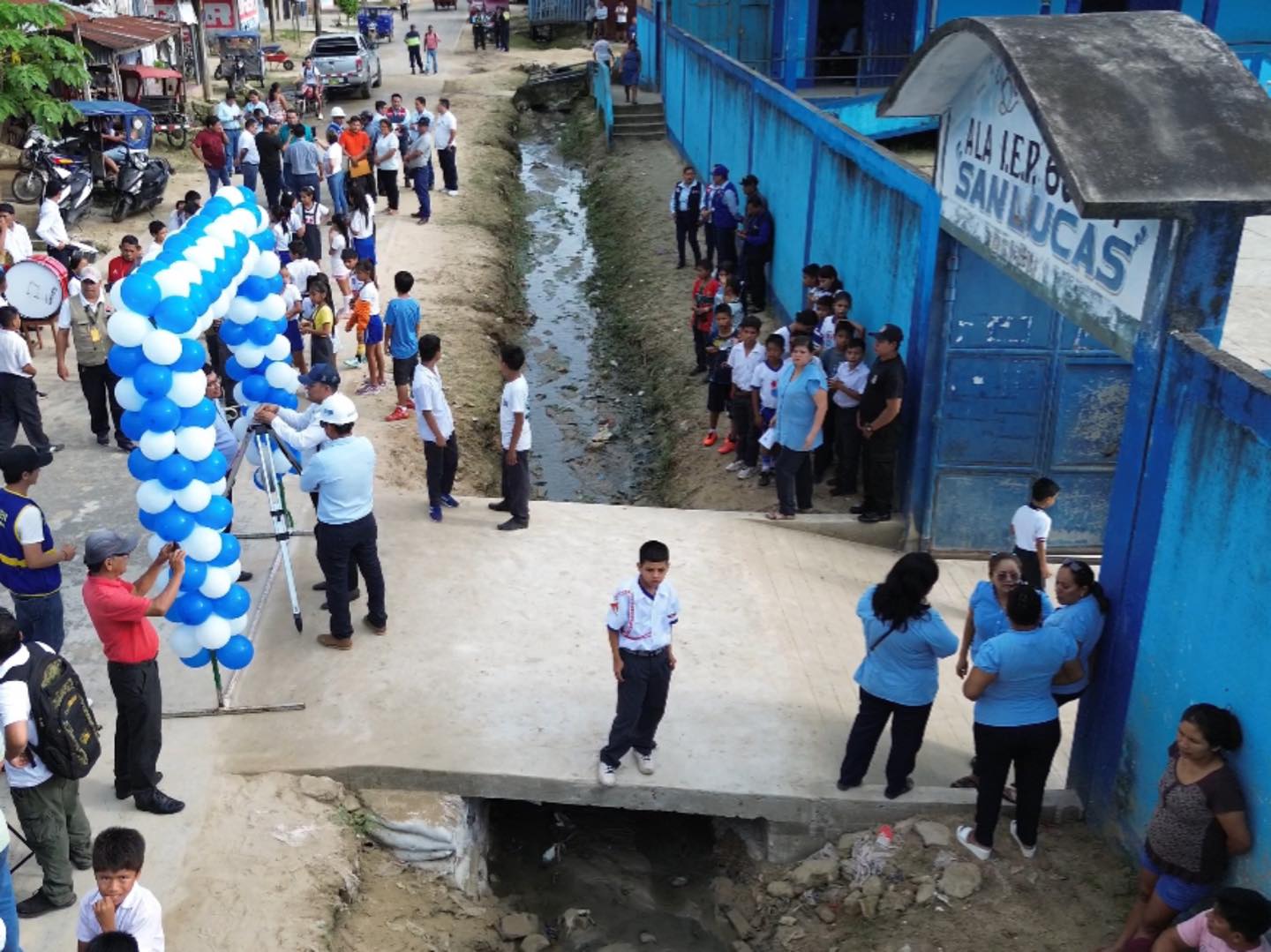 Nueva rampa de acceso en la Institución Educativa Nº 601534 San Lucas.