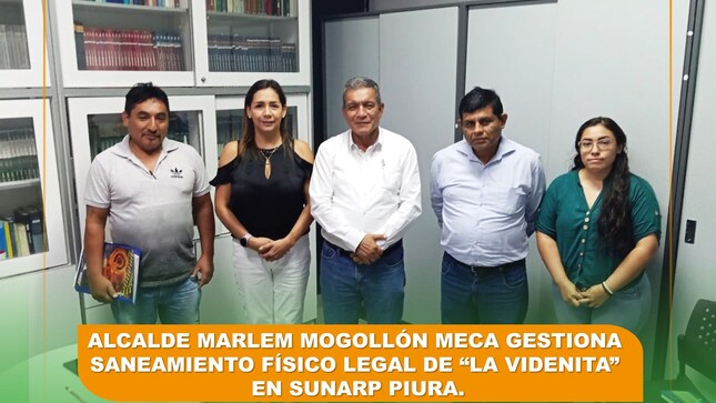 Alcalde Marlem Mogollón Meca Gestiona Saneamiento Físico Legal De “La Videnita” En Sunarp Piura.
En una reunión clave llevada a cabo en la sede de la Zona Registral I de SUNARP en Piura, el alcalde de Sullana, Ing. Marlem Mogollón Meca, la Gerente Registral de SUNARP, Abog. Oneglia Maurtua Massoni, el Sub Gerente de Desarrollo Urbano, Catastro y Saneamiento, Ing. Paul Arrunátegui Sandoval, la coordinadora del Area de Saneamiento Físico Legal, Ing. Karol Ordinola Mondragón y el secretario de la JUVECO del sector, Sr. Cristhian Alcas; han avanzado significativamente en el proceso de saneamiento físico y legal de la Urb. La Videnita.
Durante la reunión, se coordinaron las acciones necesarias para lograr la inscripción en los registros públicos del plano de trazado y lotización de la posesión informal de la Urb. Pop. “La Videnita”, que actualmente se encuentra en proceso de inscripción. Las partes involucradas consensuaron positivamente, comprometiéndose a trabajar conjuntamente para que cerca de 475 familias, puedan por fin obtener sus títulos de propiedad.
“Este avance permitirá, una vez aprobado el plano total, proceder a la inscripción de los lotes individuales, dejando todo listo para la entrega de títulos de propiedad a los beneficiarios. Este paso es fundamental para garantizar la formalización y el desarrollo urbano de las familias que habitan en La Videnita”; expresó Marlem Mogollón. 
Asimismo, se abordaron temas relacionados con los próximos convenios interinstitucionales entre SUNARP y la Municipalidad de Sullana, incluyendo el Servicio de Publicidad Registral en Línea (SPRL) y el acceso a la información de la Base Gráfica Registral. Estos acuerdos buscan mejorar la eficiencia y transparencia en los procesos registrales, beneficiando a la comunidad de Sullana.
