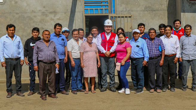 La Gerencia Ejecutiva de Vivienda, Construcción y Saneamiento visita para supervisar los sistemas de servicios básicos en la zona rural.