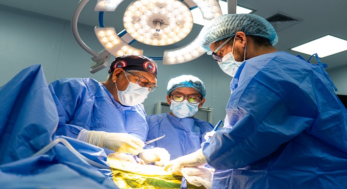 Médicos del Hospital Sabogal brindan recomendaciones para pacientes que han recibido trasplante de riñón