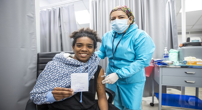 Red Prestacional Almenara saca tarjeta roja a la influenza y va inmunizando más de 20 mil personas en lo que va del año 2024