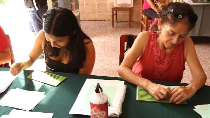 Taller de braille para público en general