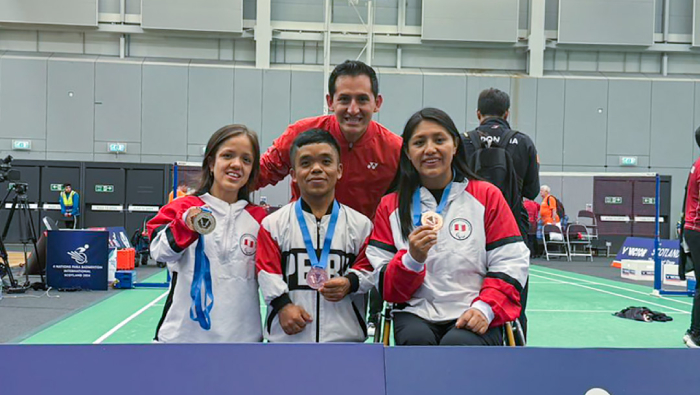 parabádminton