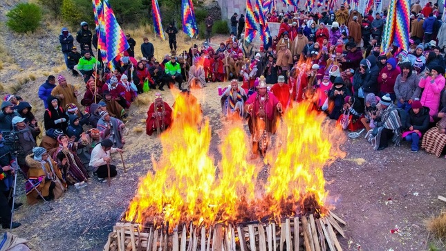 Municipalidad de Puno celebra el año nuevo andino en el mirador del Kuntur Wasi con un llamado a la unidad y prosperidad