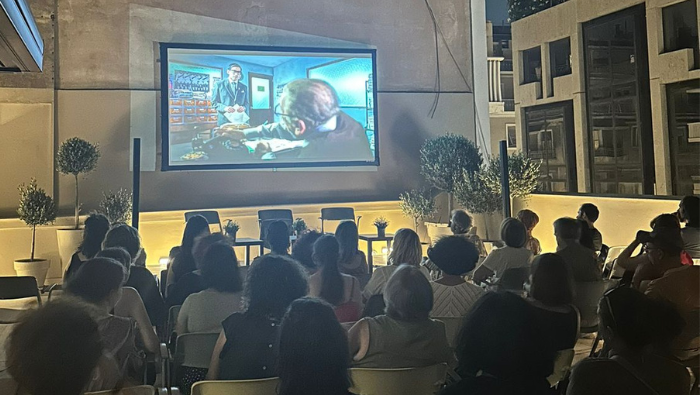 El Perú destaca con participación del escritor Santiago Roncagliolo en el Festival de Literatura de Atenas