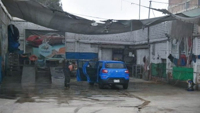 Fiscalía de Prevención del Delito detecta ilegal local de lavado de autos en Lurín