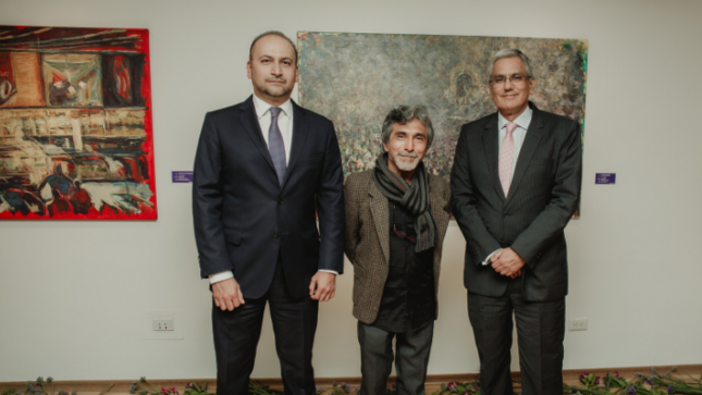 Embajada del Perú en Ecuador inaugura exposición cultural del Señor de los Milagros