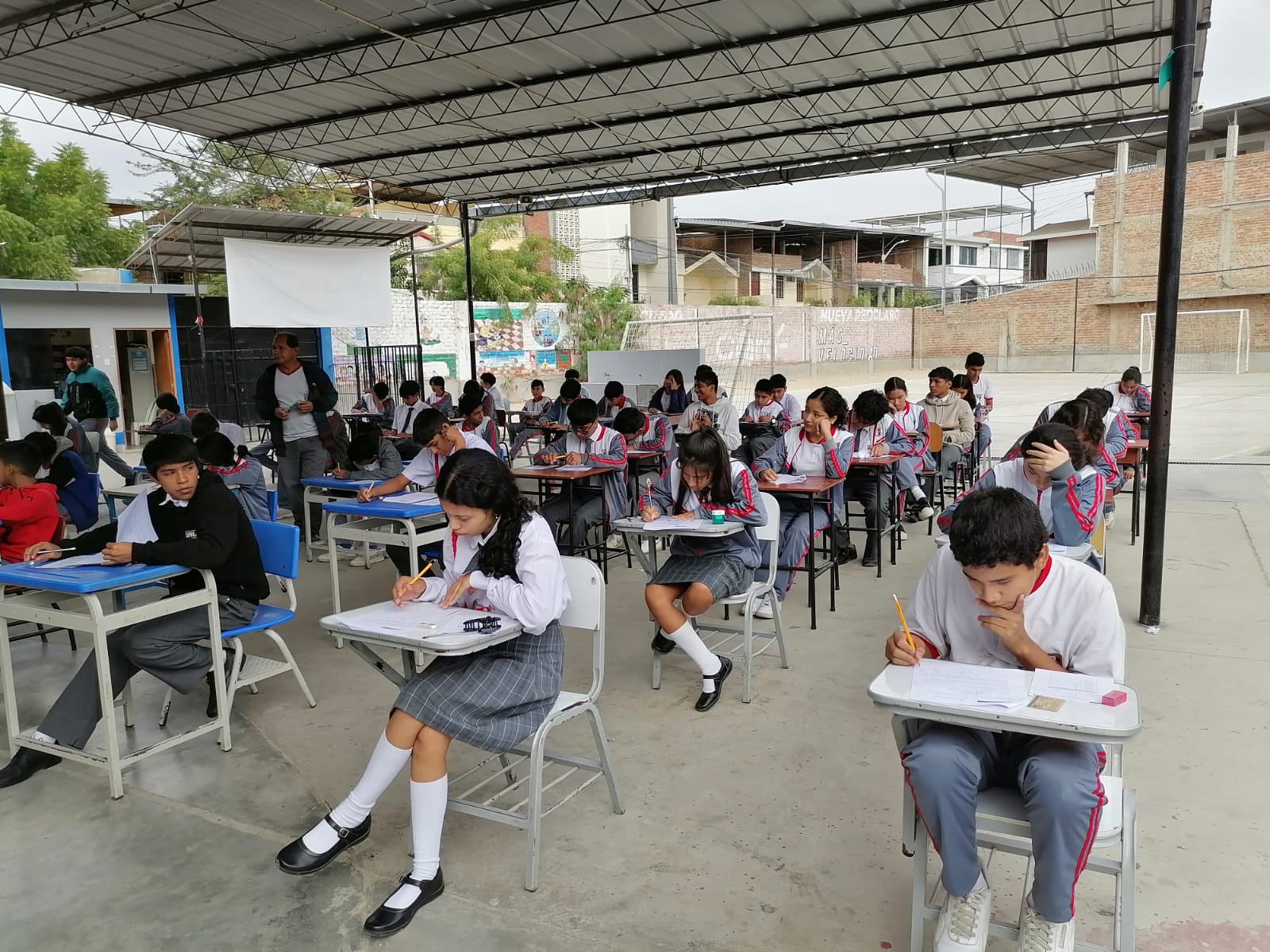 IIEE de UGEL Piura participan de la prueba XX ONEM 2024 – ETAPA UGEL