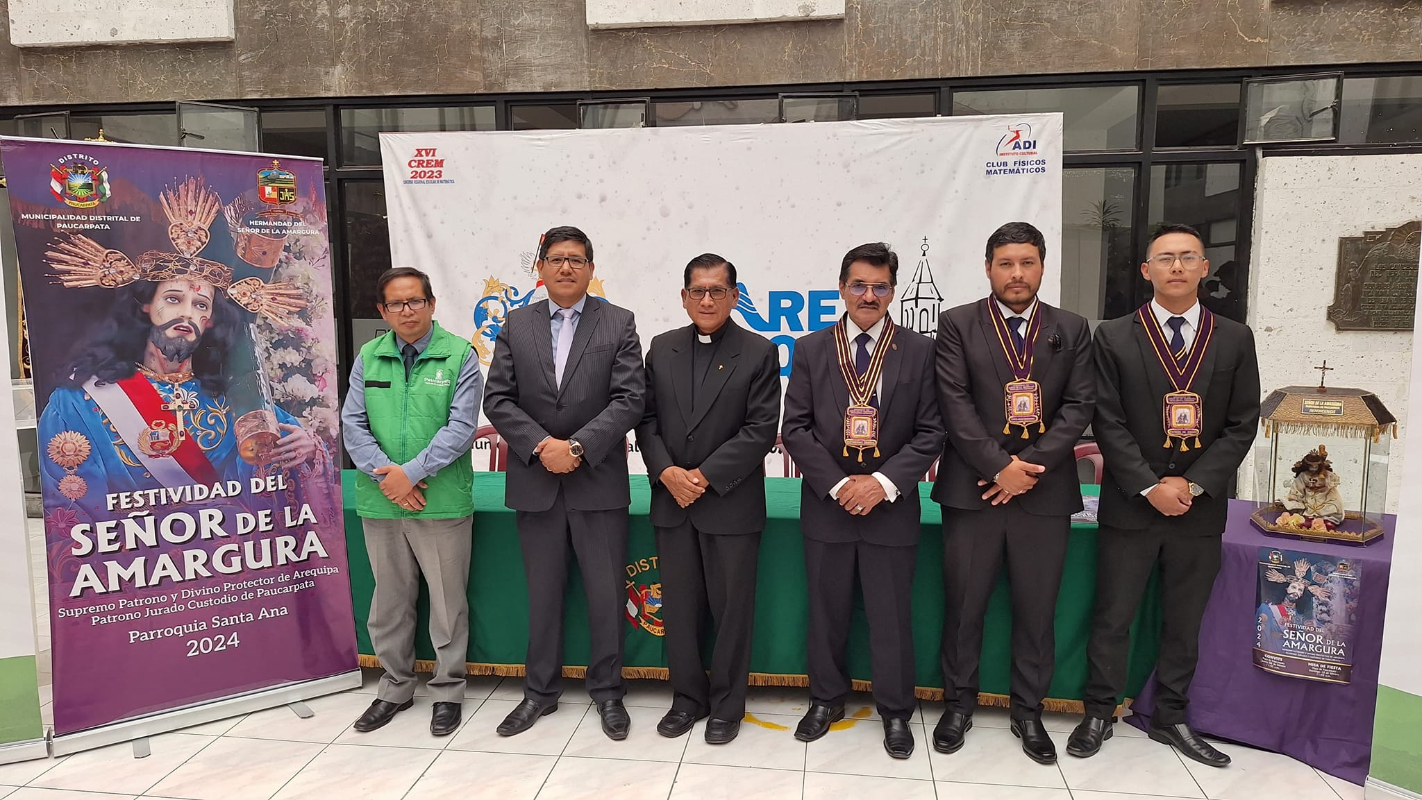 Como es tradicional en el distrito de Paucarpata durante el mes de febrero se realizan las actividades por la festividad del Señor de la Amargura patrono jurado y custodio de Paucarpata y Divino Protector de Arequipa. El programa de actividades iniciará el domingo 4 de febrero y el día central será el domingo 18.