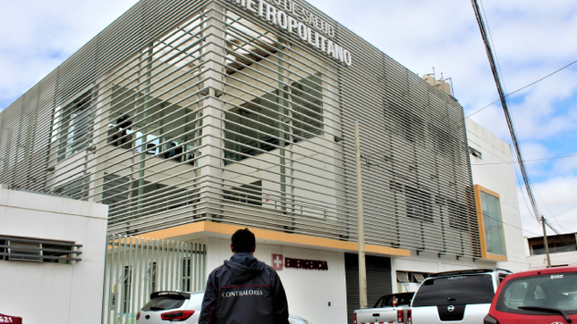 La Contraloría General identificó un perjuicio económico de S/602 693 49 causado en el Gobierno Regional de Tacna entre marzo del 2019 y diciembre del 2022. En dicho periodo se aprobó y pagó por la instalación de un sistema de aire acondicionado que incumple las especificaciones técnicas establecidas en el expediente de la obra “Mejoramiento de los Servicios de Salud en el Centro de Salud Metropolitano, en el distrito Tacna”.
