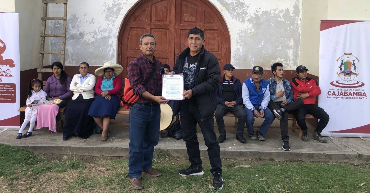 Juramentación de la junta vecinal comunal Ticapampa