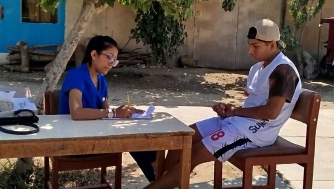 Campaña médica en el centro poblado Vichayal