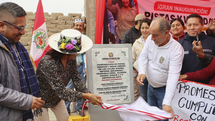 Modernas vías inauguradas por Rosa Vásquez para el desarrollo del distrito de Supe