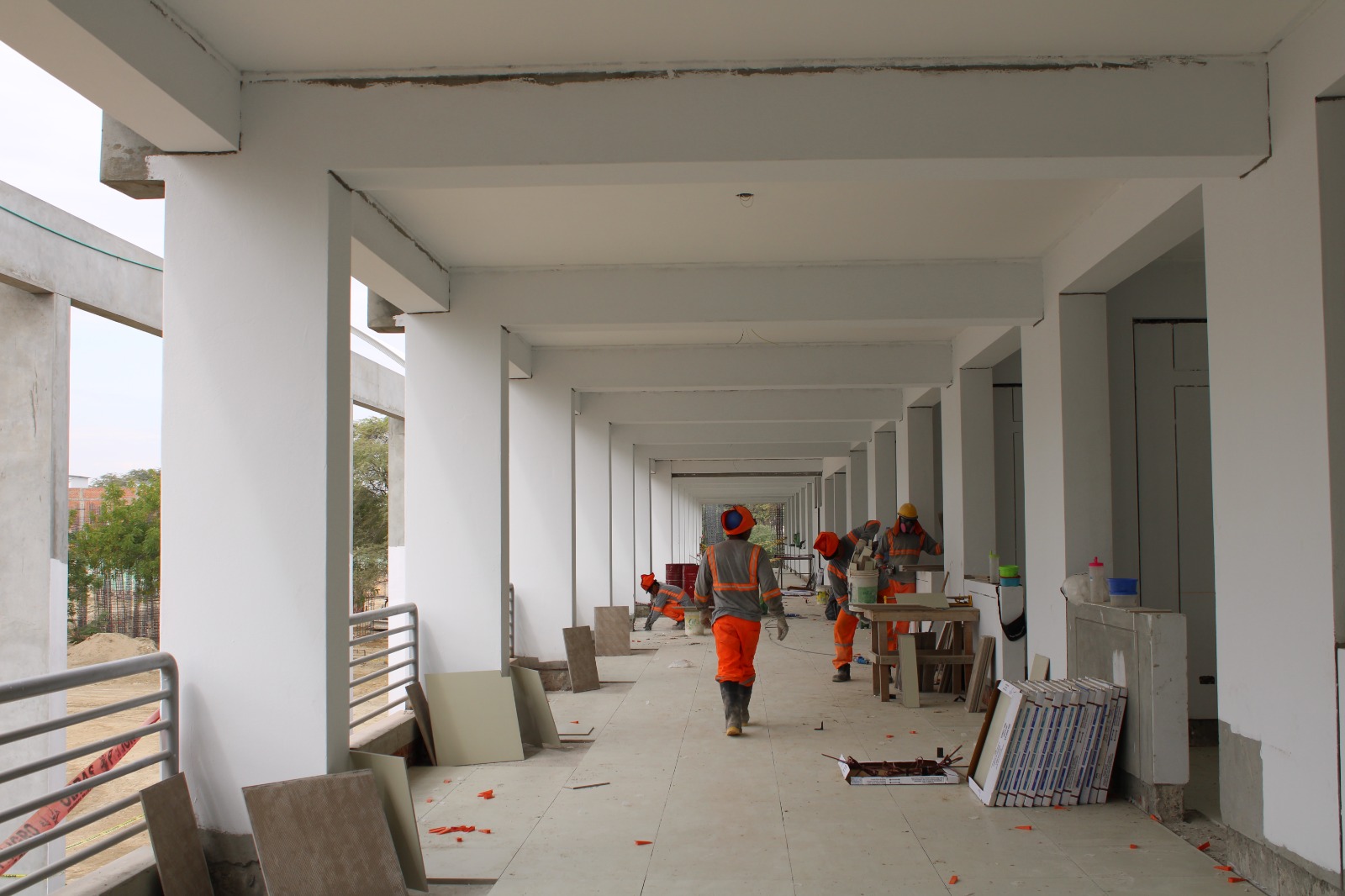 AVANCE EN LA CONSTRUCCIÒN DE IESTP ALMIRANTE MIGUEL GRAU