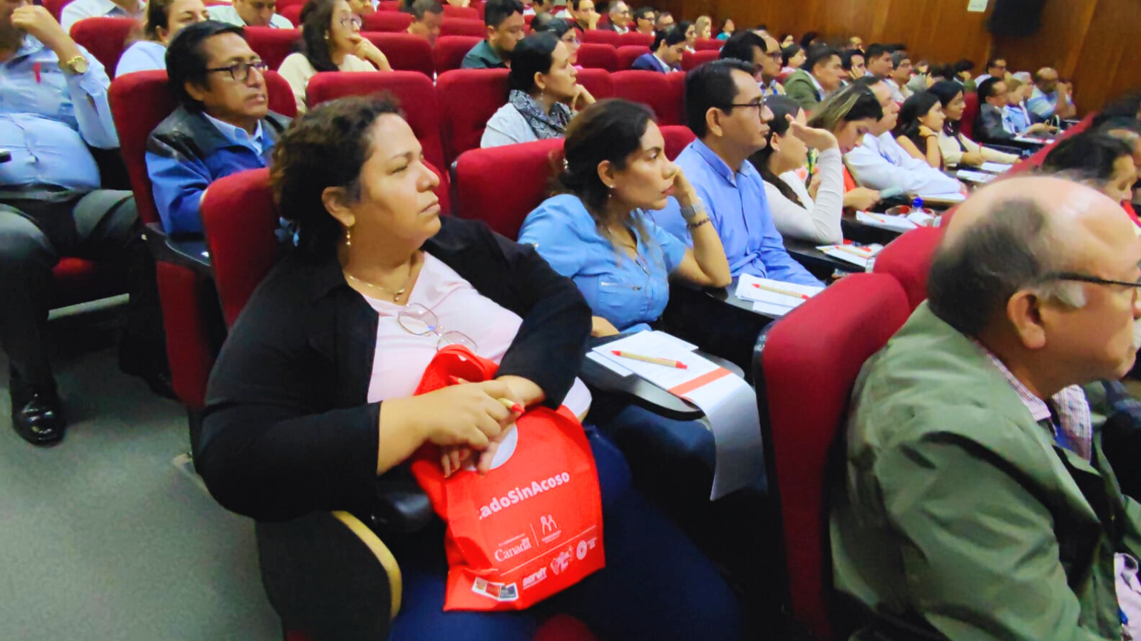 Fotografía del público asistente