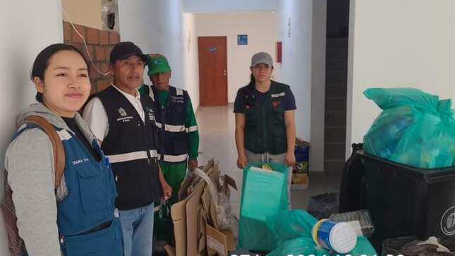 Municipalidad capacita a vecinos para que aprendan a segregar su basura