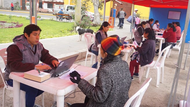 Hospital itinerante del HEVES brindó atención especializada a más de 3000 personas de Lima sur