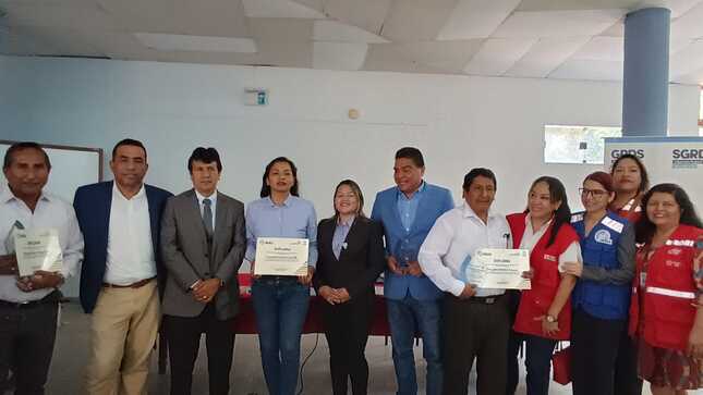 Gore premia a municipios que cumplen con el Pacto Regional por la Primera Infancial