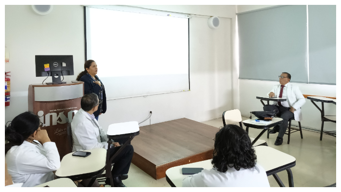 El director general, Dr. Carlos Urbano Durand, agradeció a la destacada experta por este valioso e importante aporte.