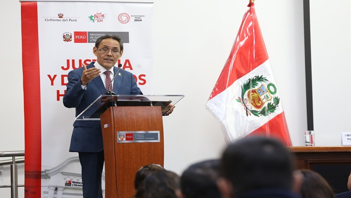 Los jueces preferirán la norma que favorezca a la persona y sus DD.HH. afirma el magistrado del TC  Helder Domínguez