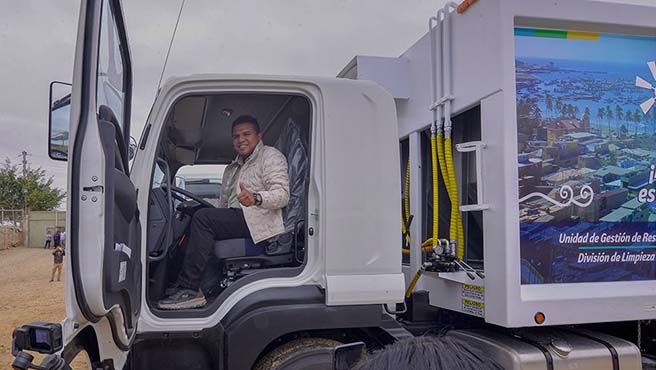 Municipalidad ADQUIERE CINCO MODERNAS COMPACTADORAS para el servicio de limpieza pública
