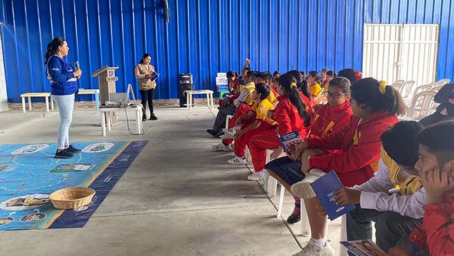 Municipalidad capacitó a 150 escolares paiteños sobre el manejo de residuos sólidos