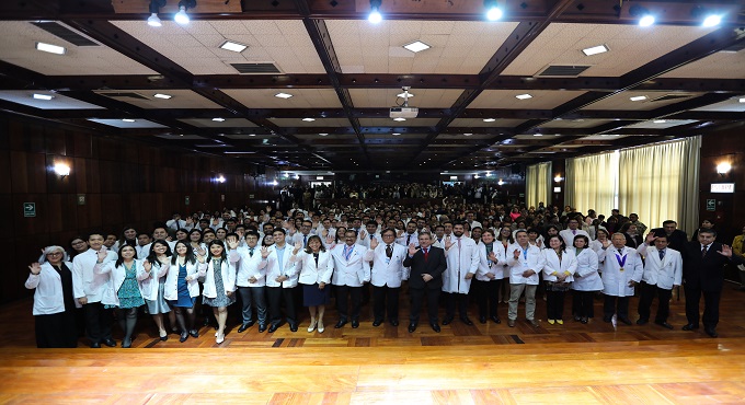 EsSalud: Hospital Rebagliati formó a 123 nuevos médicos especialistas listos a atender a pacientes en todo el país