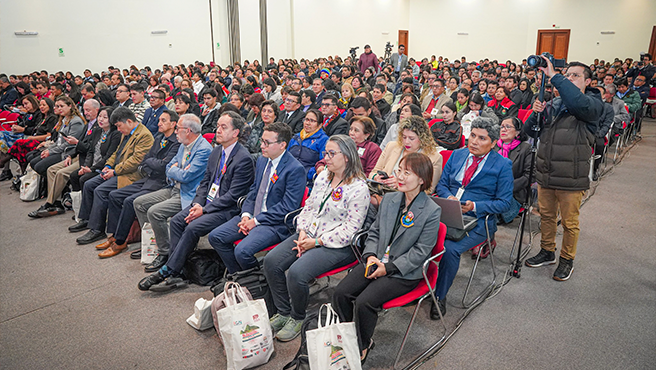 Presidenta de la Corte de Cusco participó en el "I Encuentro de Archivos y Archiveros Andinos"