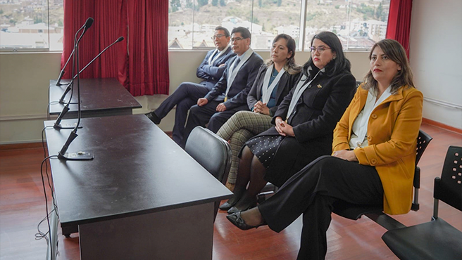 Presidenta de la Corte de Cusco entregó equipos tecnológicos para optimizar la labor en la lucha contra la violencia