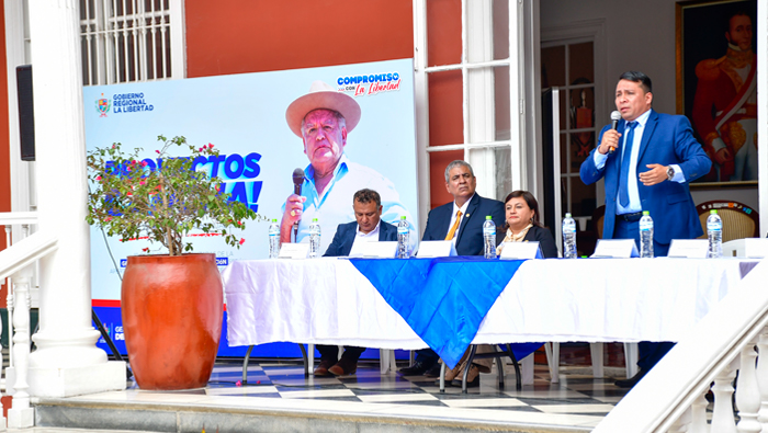 Fotos: Oficina de Imagen Institucional de la GRALL.