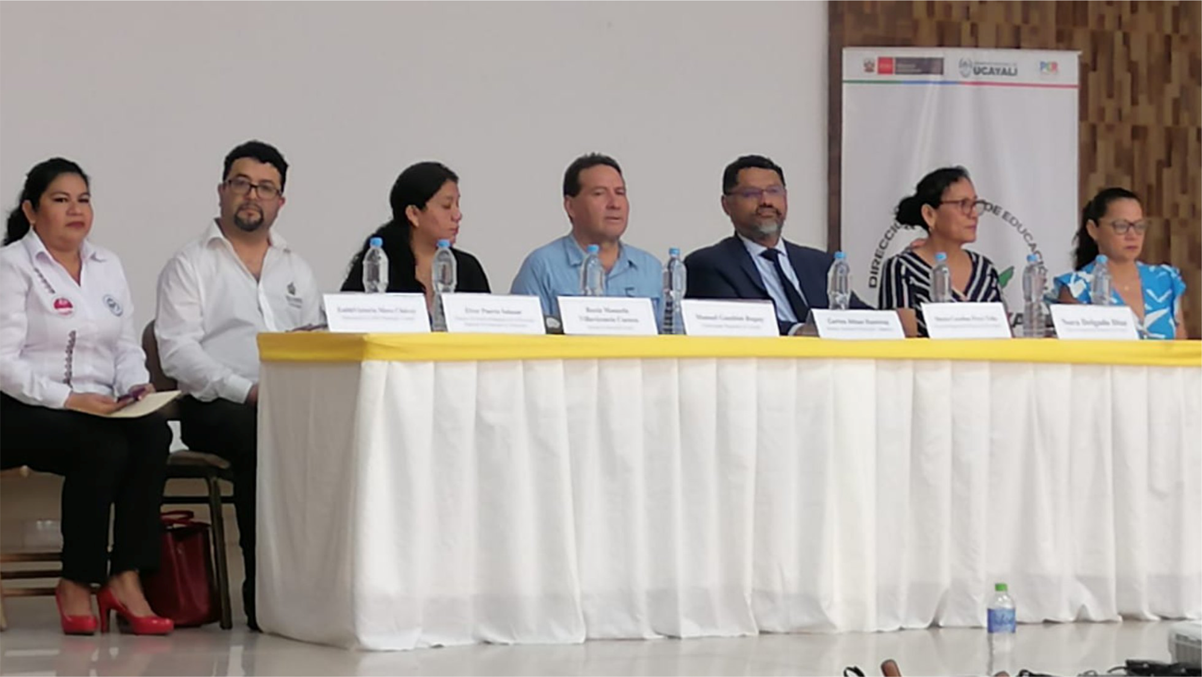 La DRE Amazonas destaca en Pucallpa con su premiada gestión educativa, mejorando la calidad y compartiendo innovaciones.