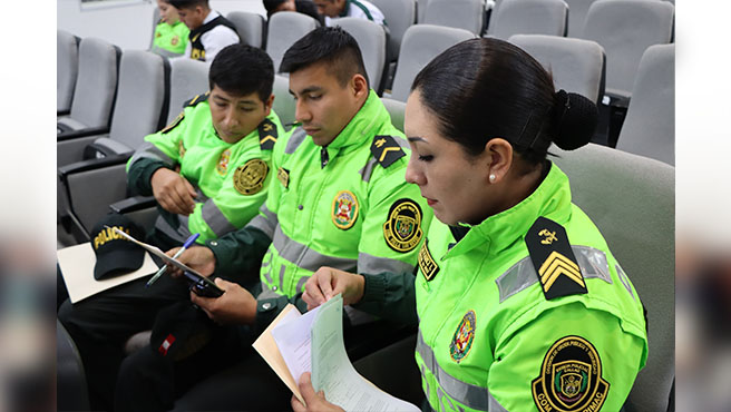 Efectivos policiales de 17 comisarías del Callao realizaron talleres prácticos para un correcto llenado de las fichas de valoración en caso de violencia contra la mujer
