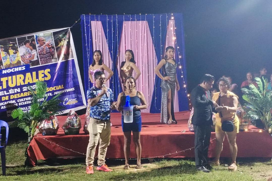 Noche Cultural y Certamen de Belleza en la junta vecinal Malecón Itaya del Asentamiento Humano 28 de Julio