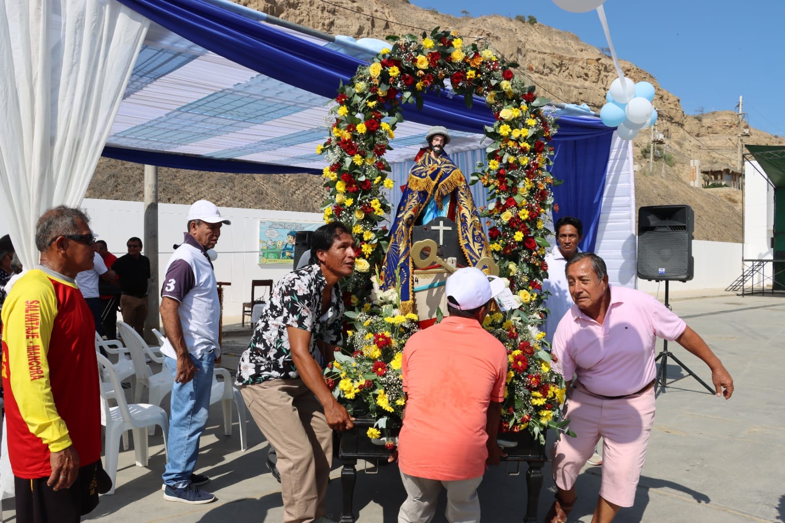 FELIZ DIA SAN PEDRO Y SAN PABLO